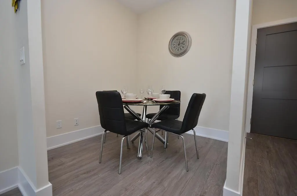 Apartment Whitehall Suites - Front Street