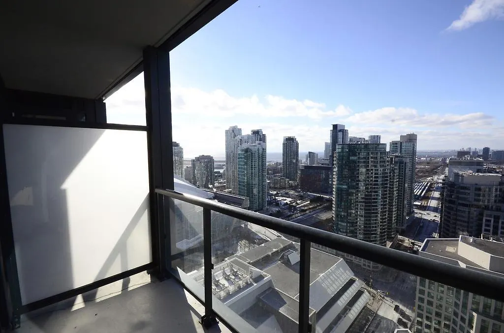 Whitehall Suites - Front Street 0*, Toronto Canada