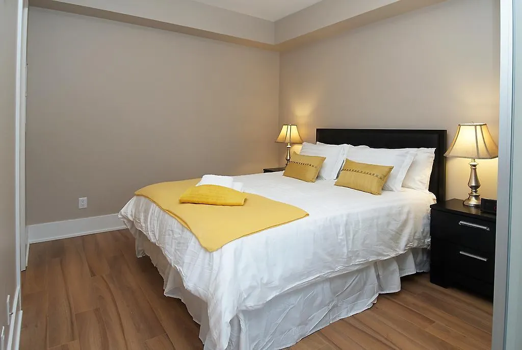 Whitehall Suites - Front Street Canada
